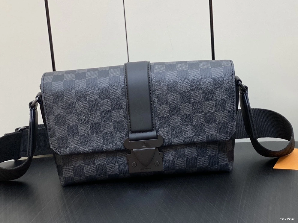 Messenger VUITTON LOUIS S-Cape 0713